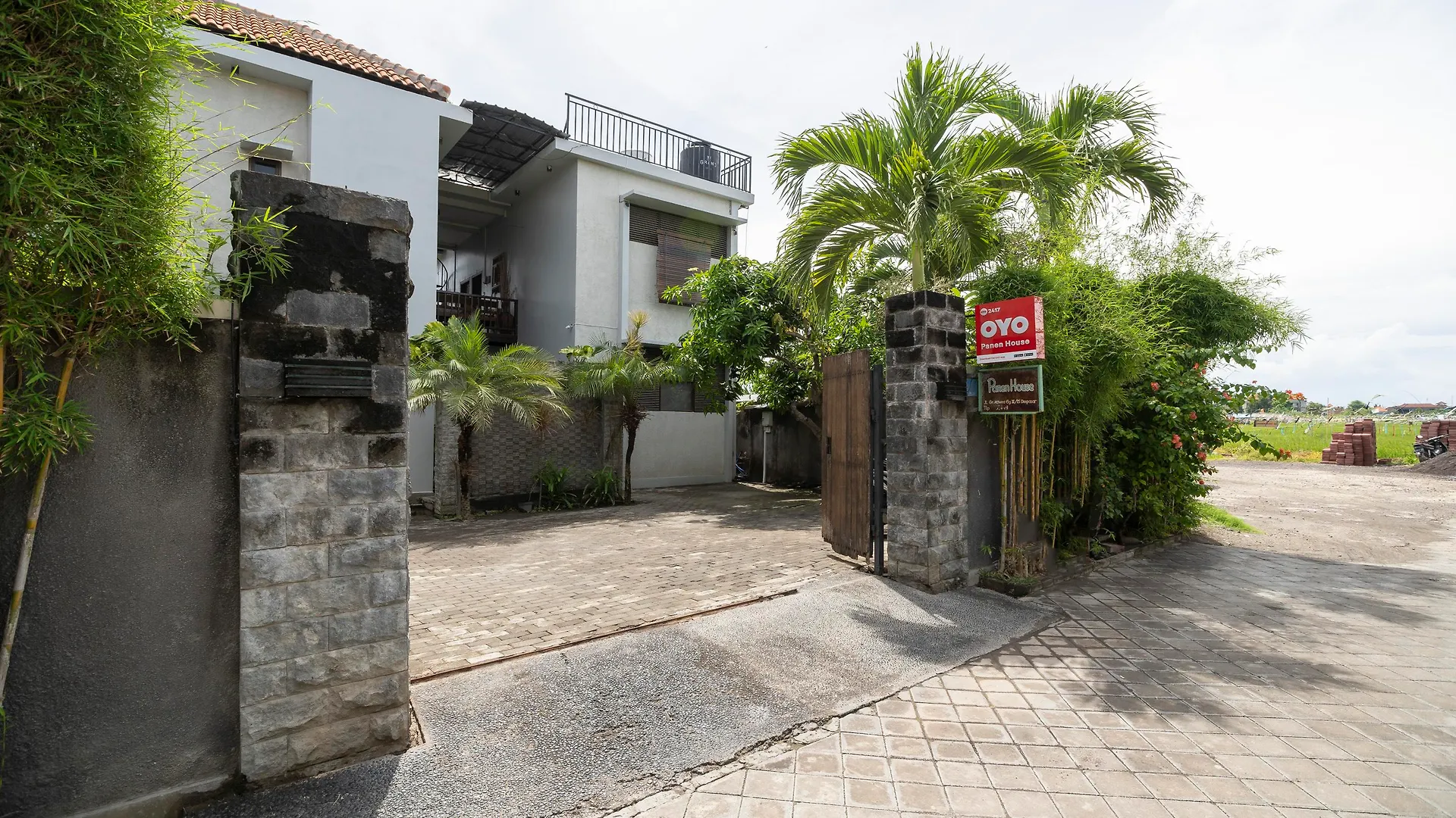 Oyo 2417 Panen House Hotel Bali Seminyak