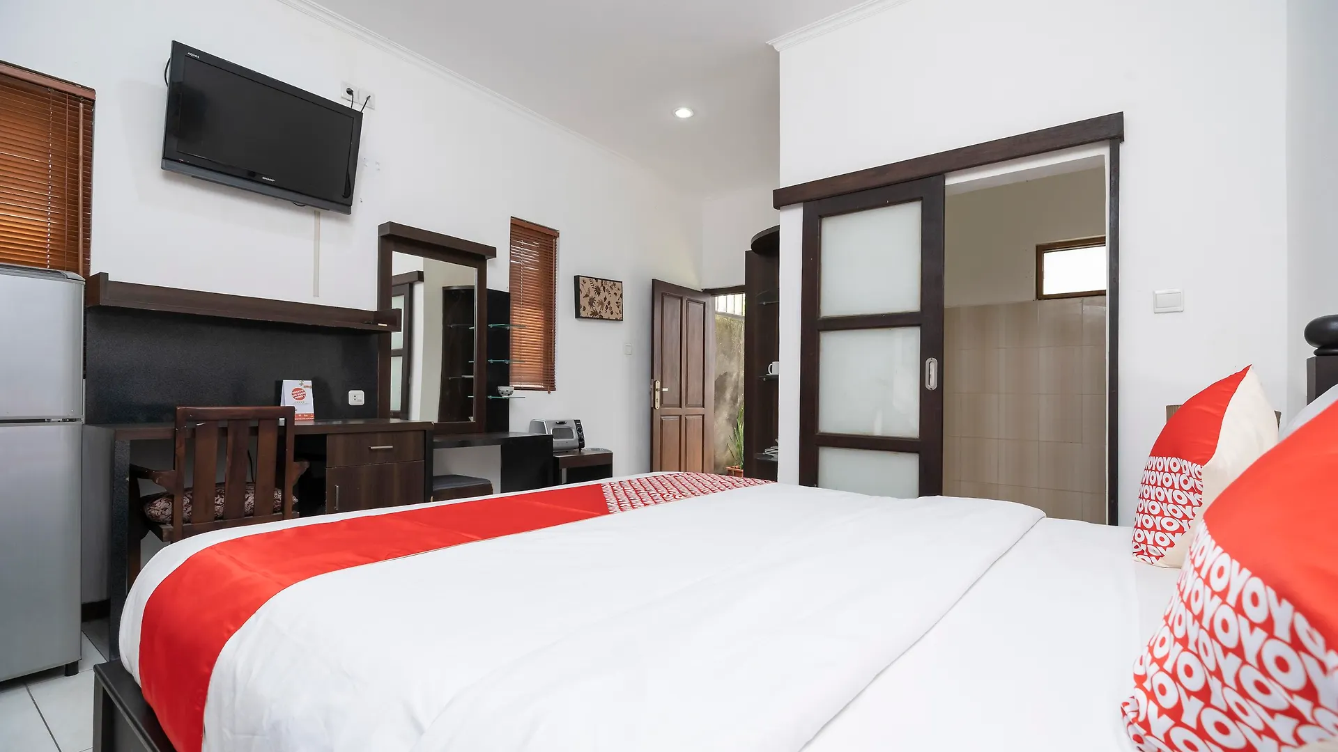 Oyo 2417 Panen House Hotel Bali Seminyak  Indonesia